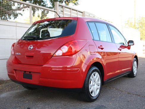 Used 2012 Nissan Versa 1.8 S w/ Plus Pkg image 4