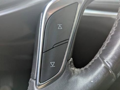 Used 2019 Cadillac XT5 Luxury image 28