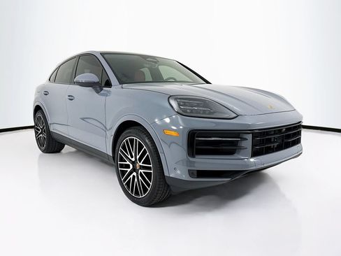 New 2026 Porsche Cayenne Coupe AWD/4WD image 7