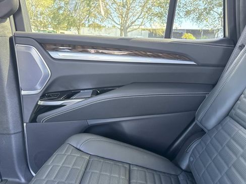 New 2026 Cadillac Escalade Platinum Luxury w/ LPO, Floor Liner Package image 15