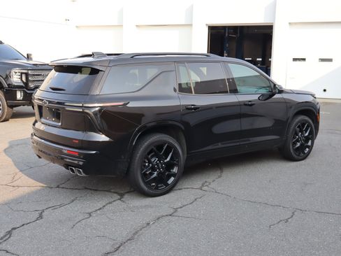 Used 2024 Chevrolet Traverse RS AWD/4WD image 21