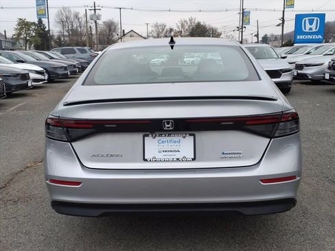 Used 2024 Honda Accord Sport image 5