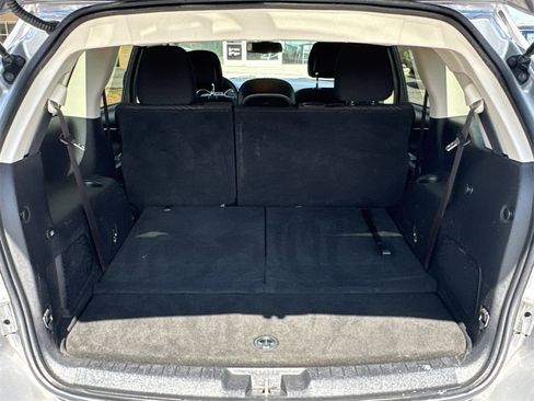 Used 2019 Dodge Journey SE image 18