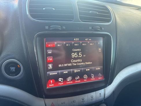 Used 2015 Dodge Journey R/T w/ Flexible Seating Group image 9