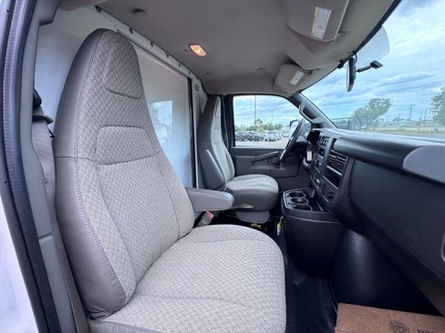 New 2025 GMC Savana 3500 w/ Power Convenience Package RWD image 13