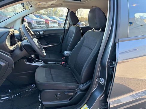 Used 2021 Ford EcoSport SE w/ SE Convenience Package image 9