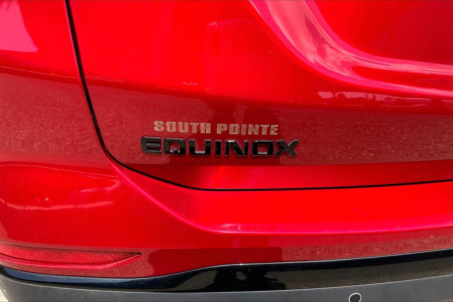 Used 2024 Chevrolet Equinox RS AWD/4WD image 10