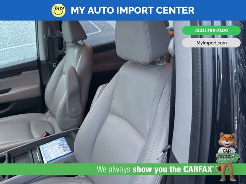 Used 2018 Honda Odyssey Touring image 7
