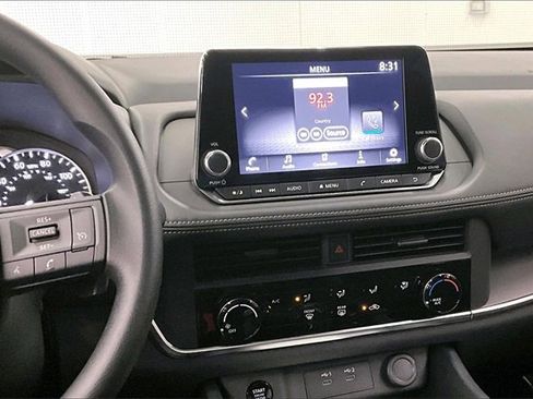 New 2025 Nissan Rogue S image 7