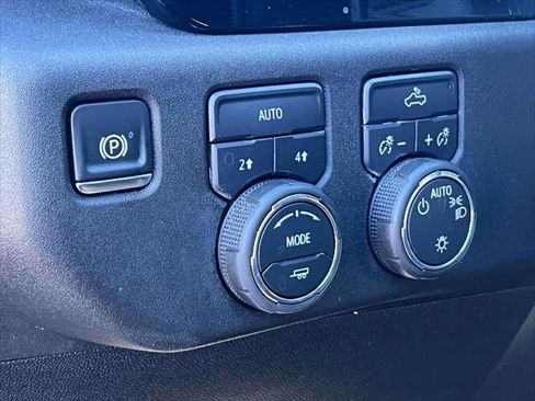 Used 2026 Chevrolet Silverado 1500 LT image 20