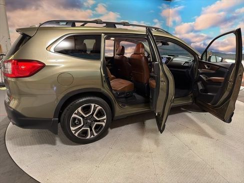 Used 2023 Subaru Ascent Touring AWD/4WD image 47