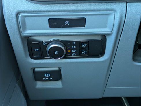 Used 2025 Ford F150 XLT w/ Equipment Group 301A Standard AWD/4WD image 26