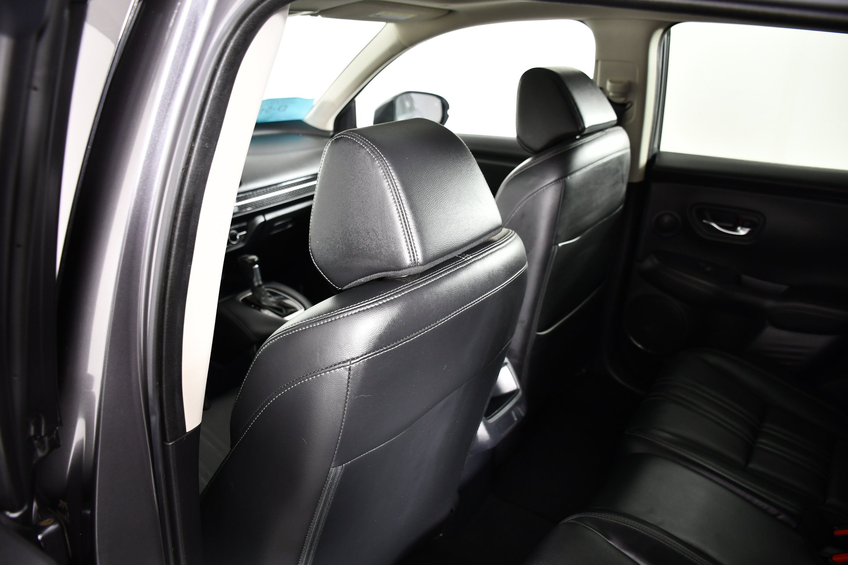 Certified 2023 Honda HR-V EX-L image 45
