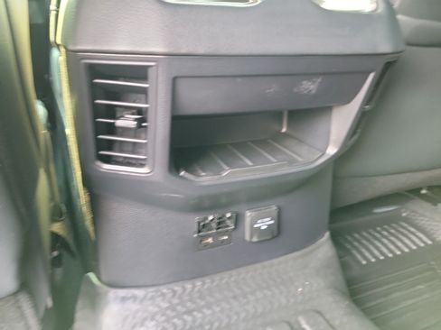 Used 2026 Toyota Tundra Limited w/ Power Package AWD/4WD image 10