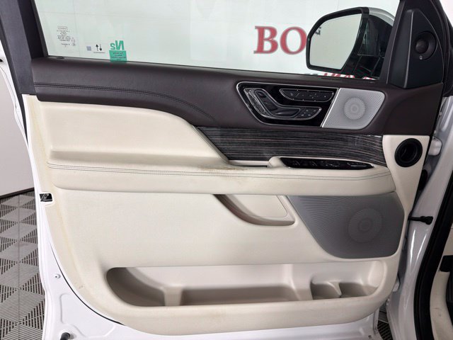 Used 2020 Lincoln Navigator L Black Label AWD/4WD image 23