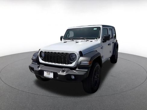 Used 2025 Jeep Wrangler Unlimited Sport AWD/4WD image 7