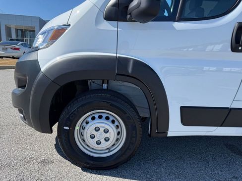 New 2026 RAM ProMaster 2500 w/ Convenience Group FWD image 28