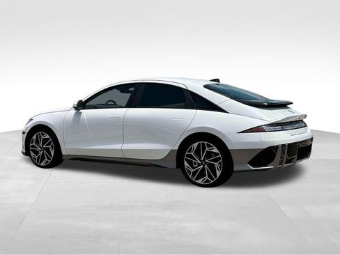 New 2025 Hyundai Ioniq 6 SEL image 4