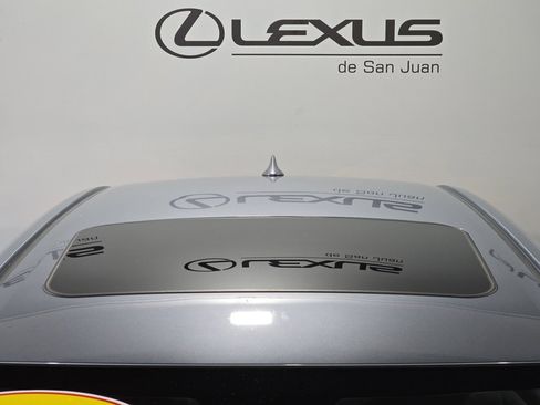 Used 2023 Toyota Corolla LE image 7