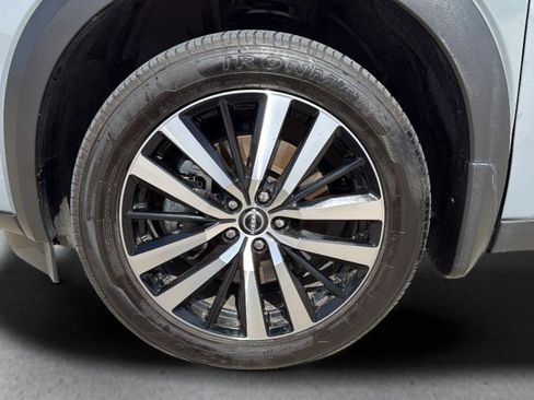 Used 2023 Nissan Pathfinder Platinum w/ Cargo Package image 14