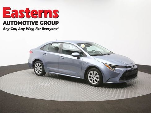 Used 2022 Toyota Corolla LE FWD image 47
