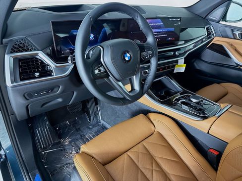 New 2026 BMW X5 sDrive40i w/ Premium Package image 9