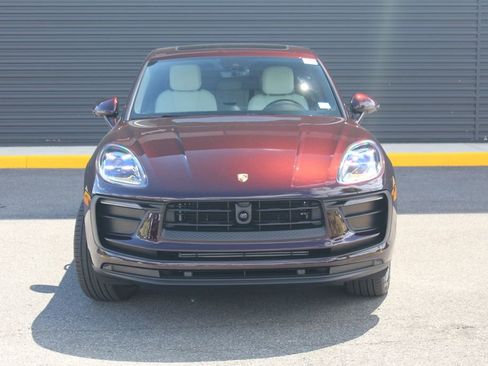 New 2026 Porsche Macan AWD/4WD image 11