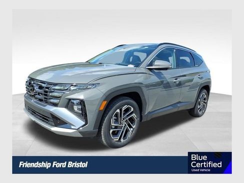 Used 2025 Hyundai Tucson Limited AWD/4WD image 1