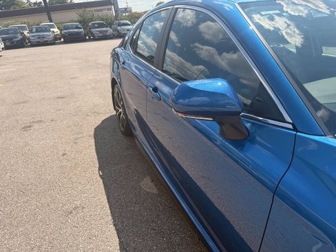 Used 2020 Toyota Camry SE w/ Audio Package AWD/4WD image 37