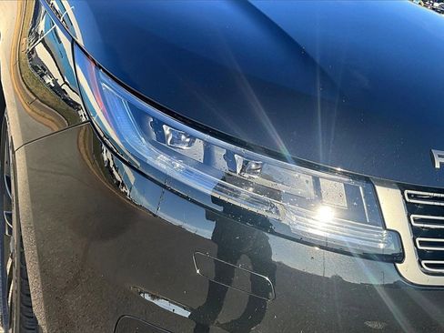 Used 2024 Land Rover Range Rover Sport SE image 30