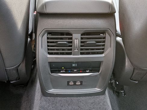 New 2026 BMW 330i xDrive Sedan w/ M Sport Package image 31