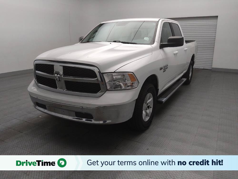 Used 2019 RAM 1500 Classic SLT AWD/4WD image 1