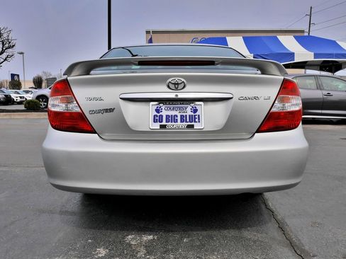 Used 2003 Toyota Camry LE image 6