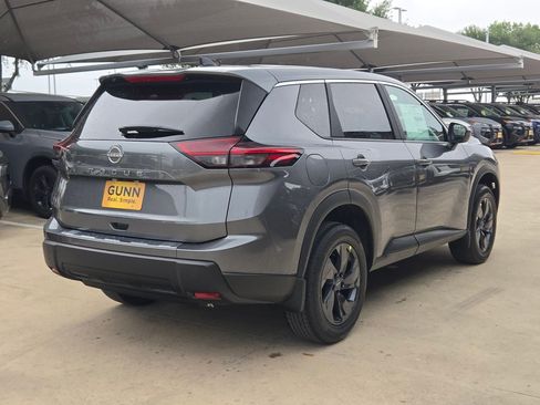 New 2026 Nissan Rogue SV FWD image 3