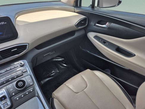 Certified 2021 Hyundai Santa Fe Limited FWD image 16