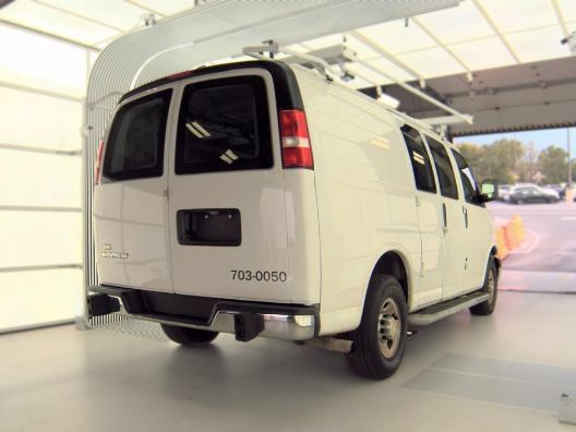 Used 2021 Chevrolet Express 2500 w/ Driver Convenience Package RWD image 4