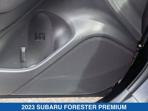 Certified 2023 Subaru Forester Premium AWD/4WD image 14