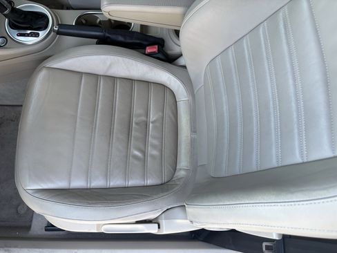 Used 2015 Volkswagen Beetle R-Line image 10