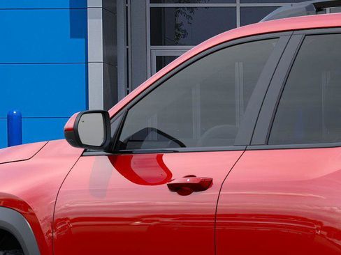 New 2026 Chevrolet Equinox ACTIV w/ Convenience Package III image 12