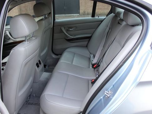 Used 2011 BMW 328i xDrive Sedan image 13