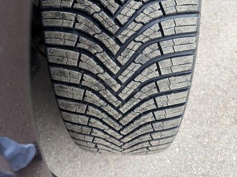 Used 2020 GMC Acadia Denali w/ Trailering Package image 11