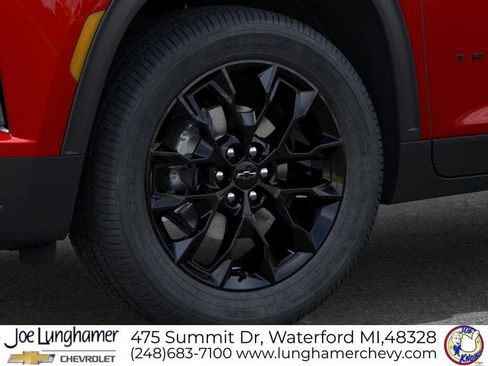 New 2026 Chevrolet Traverse LT image 9