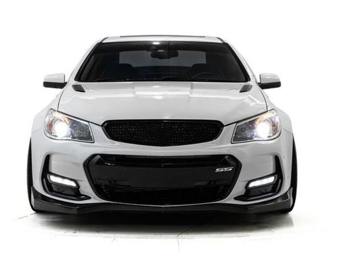 Used 2016 Chevrolet SS RWD image 6