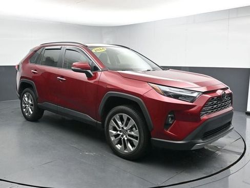 Used 2024 Toyota RAV4 Limited FWD image 12