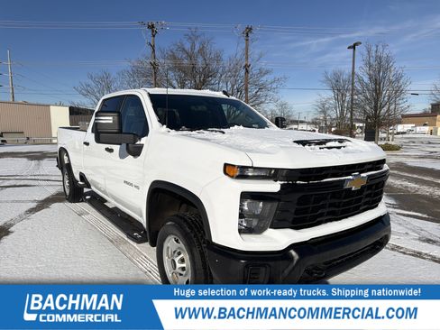 Used 2024 Chevrolet Silverado 2500 W/T image 1