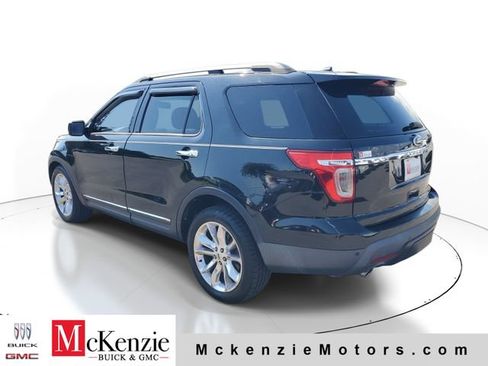 Used 2013 Ford Explorer XLT AWD/4WD image 4