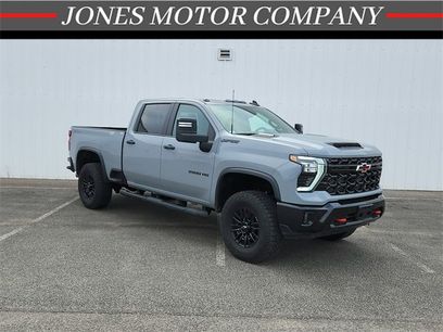 Used 2025 Chevrolet Silverado 2500 ZR2 w/ Technology Package
