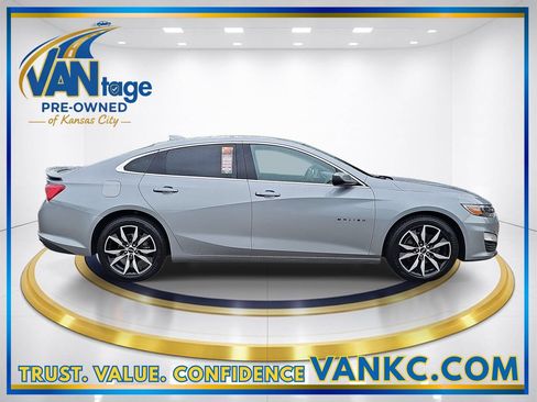 Used 2023 Chevrolet Malibu RS FWD image 5