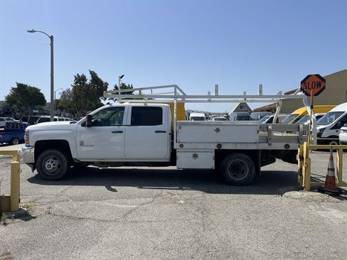 Used 2019 Chevrolet Silverado 3500 W/T w/ WT Convenience Package image 4