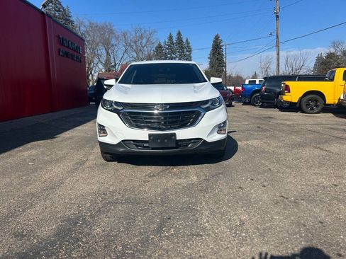 Used 2018 Chevrolet Equinox LT image 24